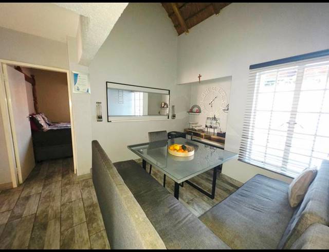 3 BEDROOM HOUSE FOR SALE IN TERENURE